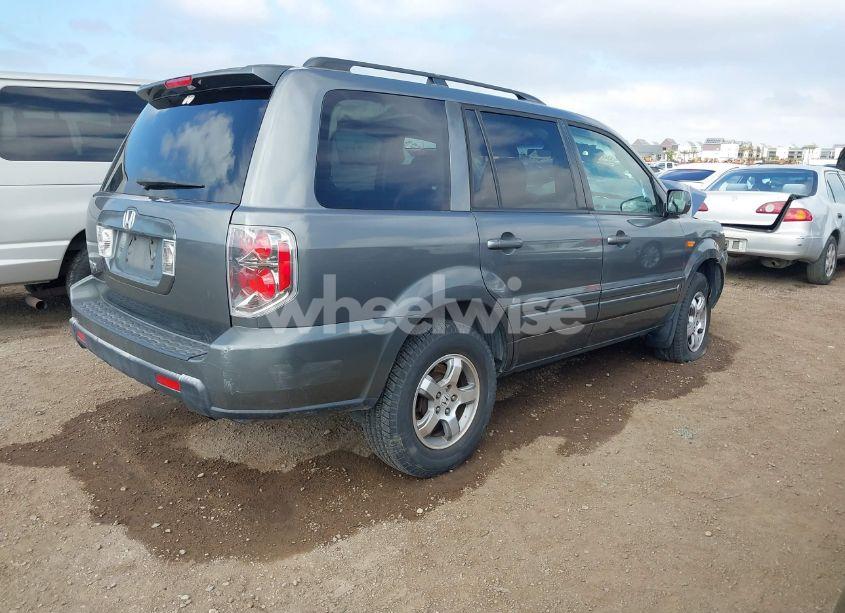 Photo 4 of 2008 Honda Pilot EX-L (VIN 5FNYF28578B002404)