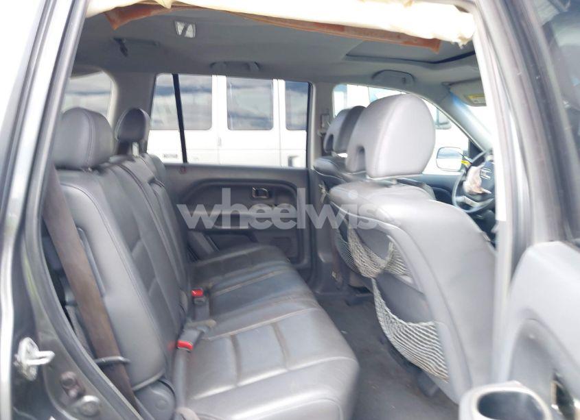 Photo 8 of 2008 Honda Pilot EX-L (VIN 5FNYF28578B002404)