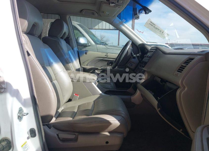 Photo 5 of 2006 Honda Pilot EX-L (VIN 5FNYF28586B033660)