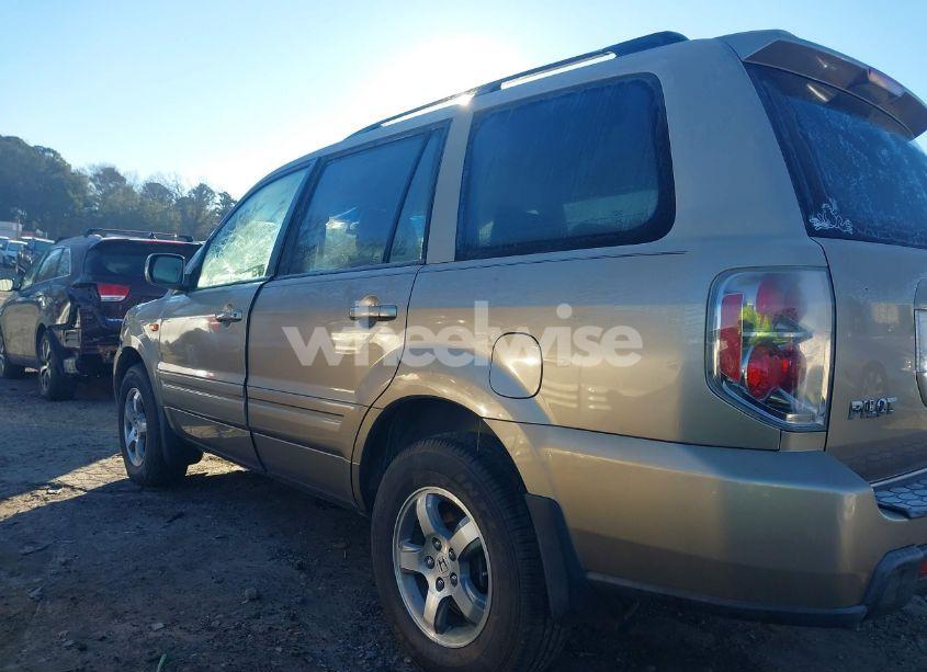 Photo 14 of 2007 Honda Pilot EX-L (VIN 5FNYF28587B031652)