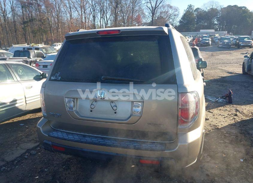 Photo 16 of 2007 Honda Pilot EX-L (VIN 5FNYF28587B031652)