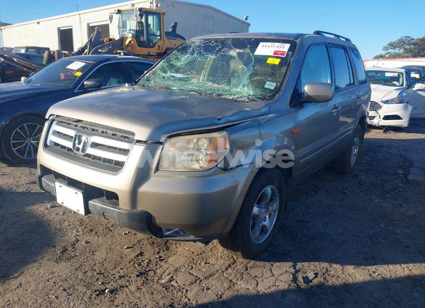 Photo 2 of 2007 Honda Pilot EX-L (VIN 5FNYF28587B031652)