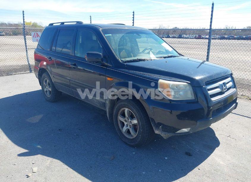 2006 Honda Pilot EX-L (VIN 5FNYF28596B033165) main photo