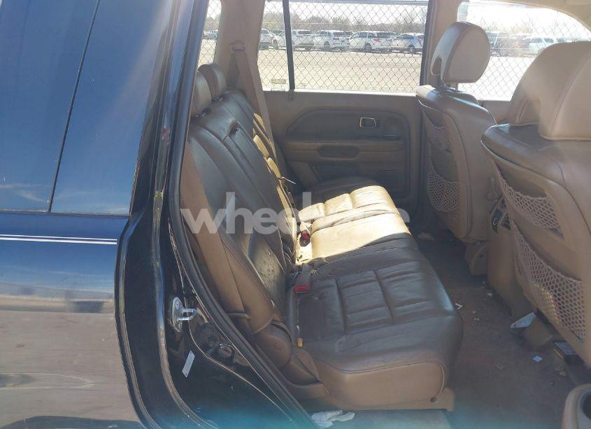 Photo 8 of 2006 Honda Pilot EX-L (VIN 5FNYF28596B033165)