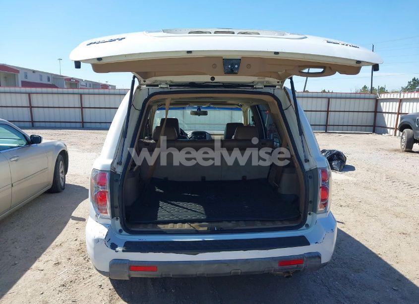 Photo 12 of 2008 Honda Pilot EX-L (VIN 5FNYF28598B027501)