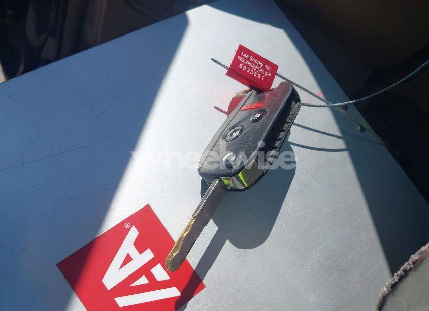 Photo 11 of 2006 Honda Pilot EX-L (VIN 5FNYF285X6B006749)