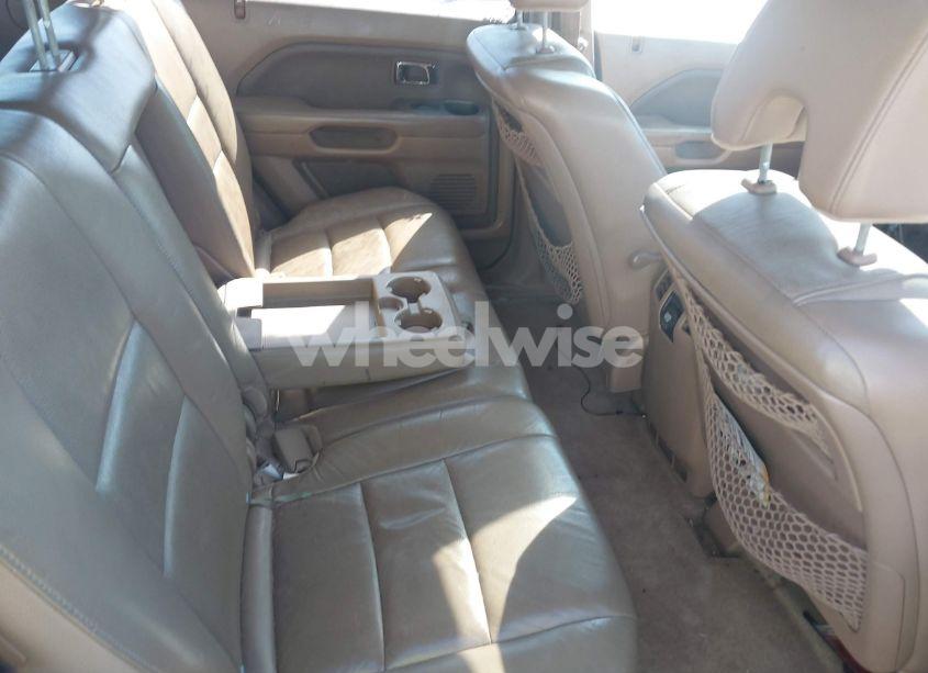 Photo 8 of 2006 Honda Pilot EX-L (VIN 5FNYF285X6B006749)