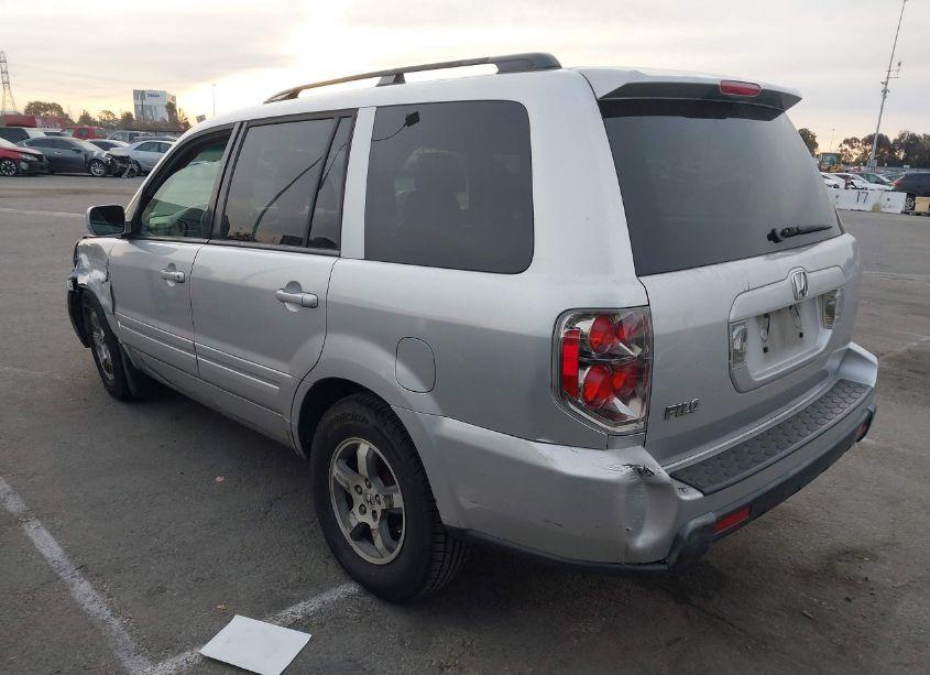 Photo 3 of 2006 Honda Pilot EX-L (VIN 5FNYF285X6B049309)