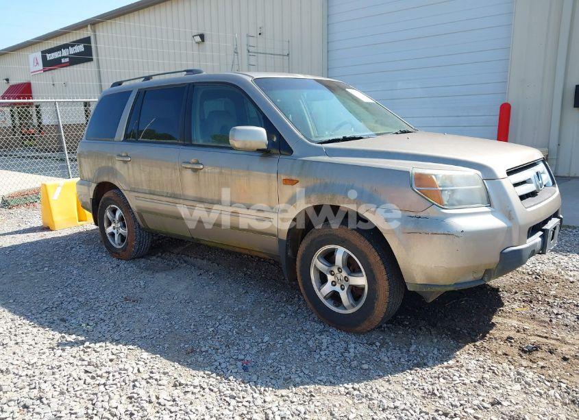 2007 Honda Pilot EX-L (VIN 5FNYF285X7B000189) main photo