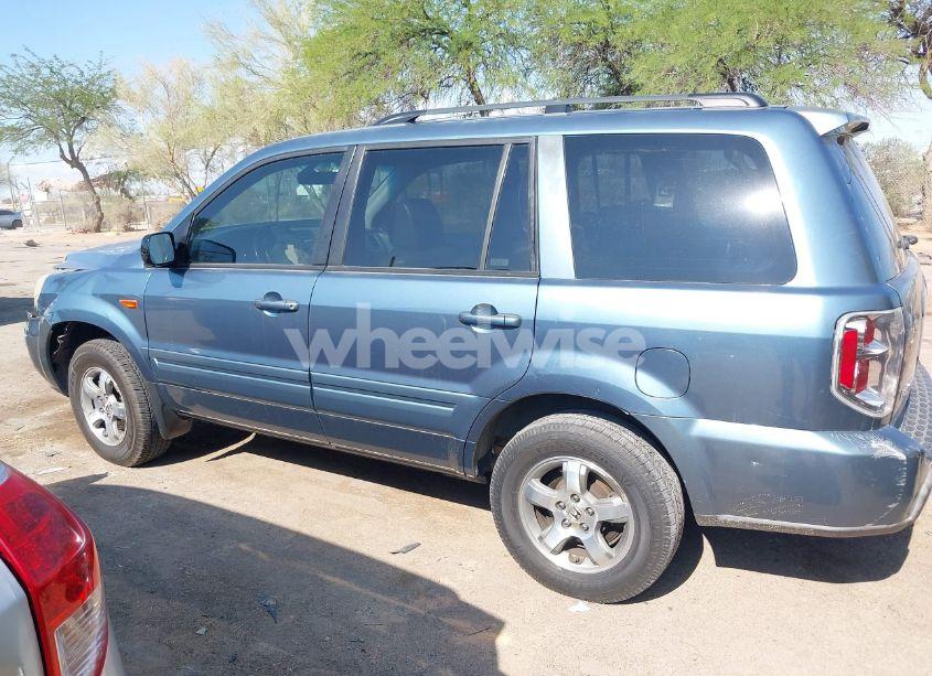 Photo 15 of 2006 Honda Pilot EX-L (VIN 5FNYF28606B006557)