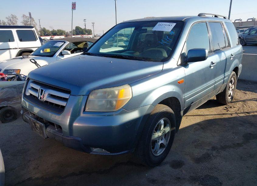 Photo 2 of 2006 Honda Pilot EX-L (VIN 5FNYF28626B048602)