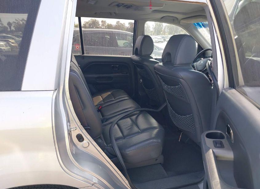 Photo 8 of 2007 Honda Pilot EX-L (VIN 5FNYF28627B038704)