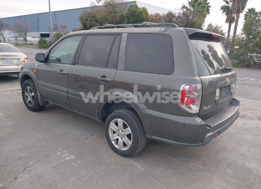 Photo 3 of 2006 Honda Pilot EX-L (VIN 5FNYF28636B029735)