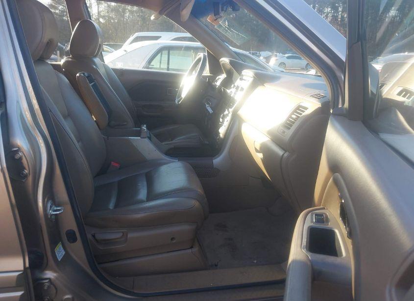 Photo 5 of 2007 Honda Pilot EXL (VIN 5FNYF28637B042650)