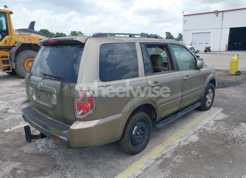 Photo 4 of 2008 Honda Pilot EX-L (VIN 5FNYF28638B003543)