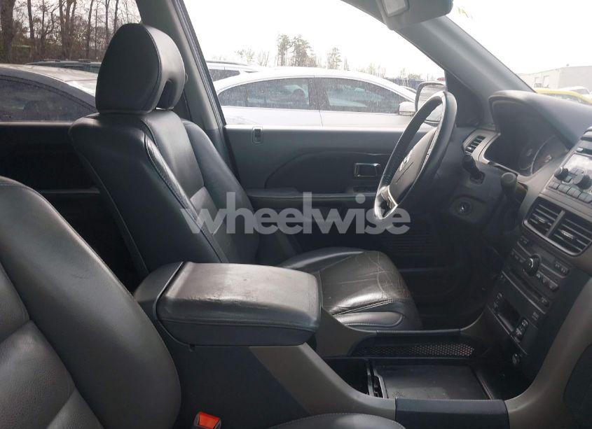 Photo 5 of 2007 Honda Pilot EX-L (VIN 5FNYF28647B008684)