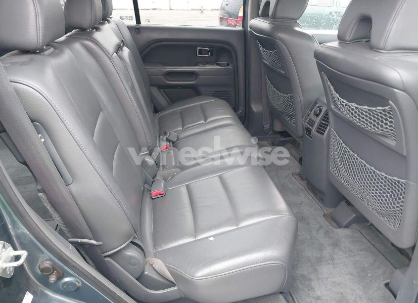 Photo 8 of 2006 Honda Pilot EX-L (VIN 5FNYF28666B020107)