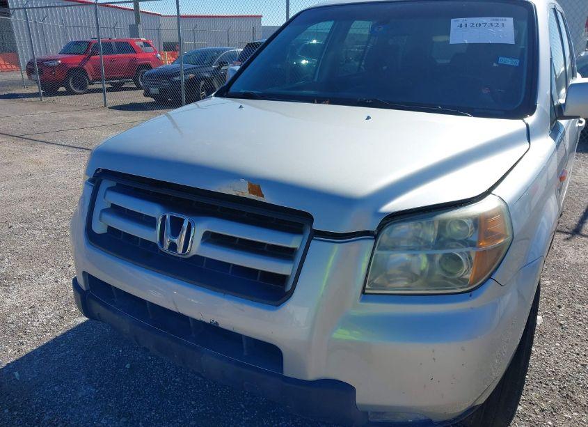 Photo 6 of 2008 Honda Pilot EX-L (VIN 5FNYF28678B015890)