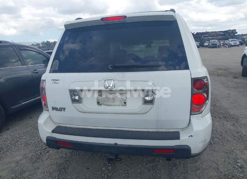 Photo 6 of 2006 Honda Pilot EX-L (VIN 5FNYF28686B010615)