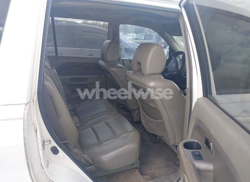 Photo 8 of 2006 Honda Pilot EX-L (VIN 5FNYF28686B010615)