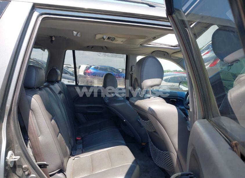 Photo 8 of 2007 Honda Pilot EX-L (VIN 5FNYF28687B022619)