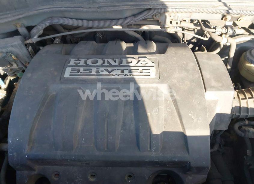 Photo 10 of 2006 Honda Pilot EX-L (VIN 5FNYF286X6B001852)