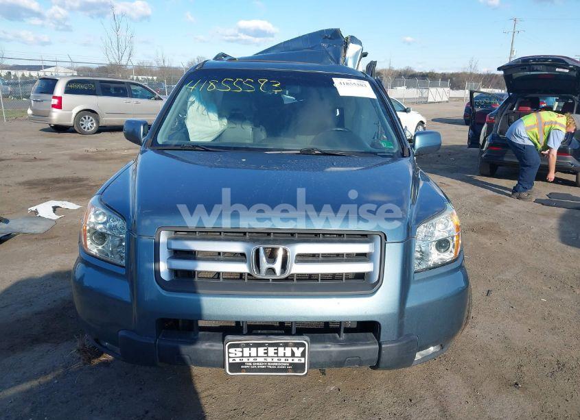 Photo 12 of 2006 Honda Pilot EX-L (VIN 5FNYF286X6B001852)