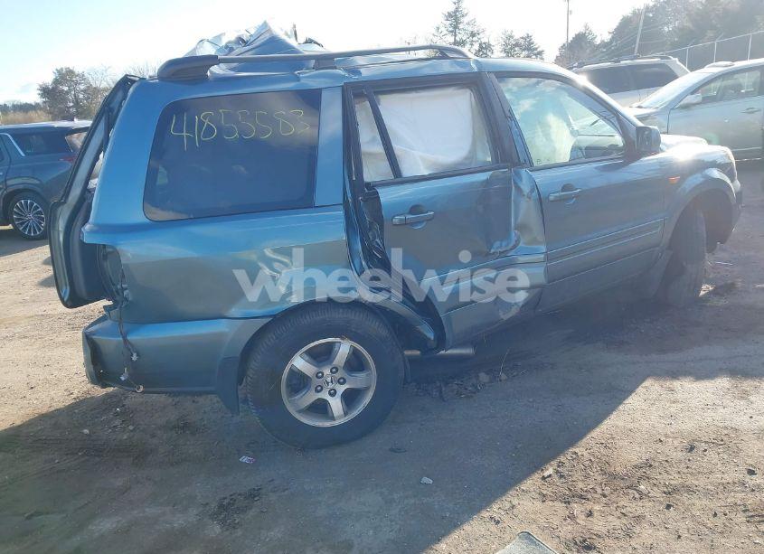 Photo 4 of 2006 Honda Pilot EX-L (VIN 5FNYF286X6B001852)