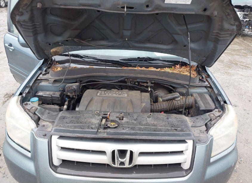 Photo 10 of 2006 Honda Pilot EX-L (VIN 5FNYF286X6B029330)