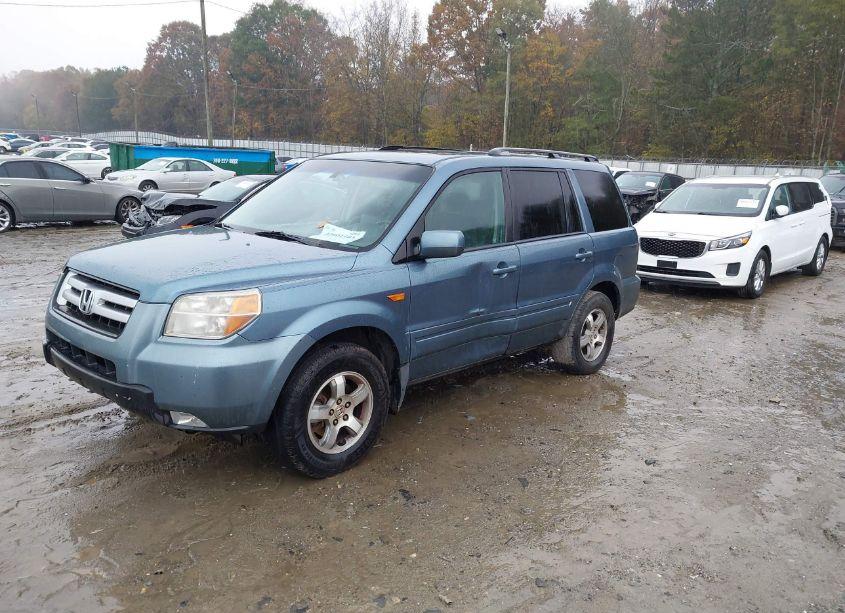 Photo 2 of 2006 Honda Pilot EX-L (VIN 5FNYF286X6B029330)
