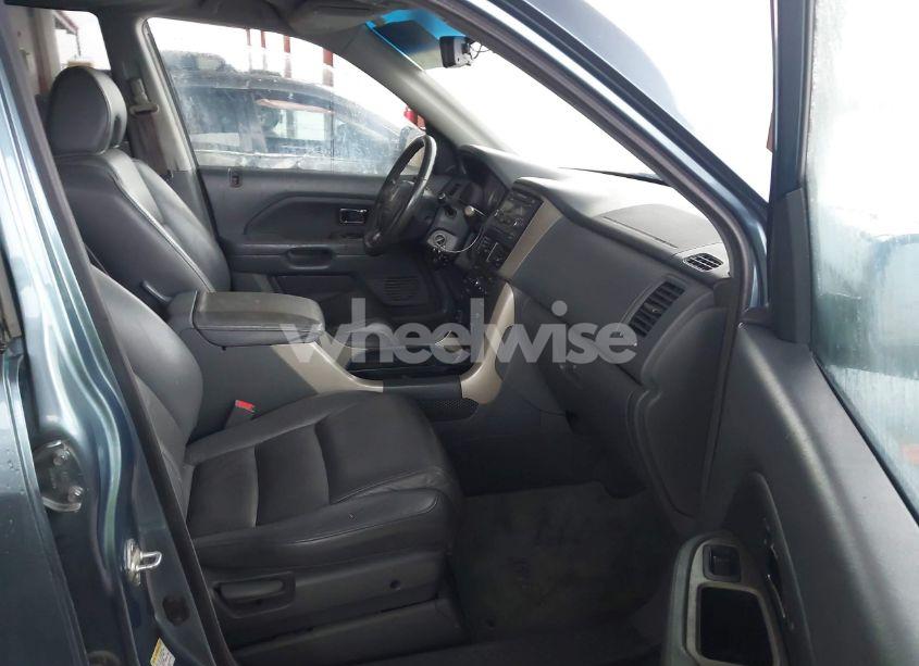 Photo 5 of 2007 Honda Pilot EX-L (VIN 5FNYF286X7B034951)