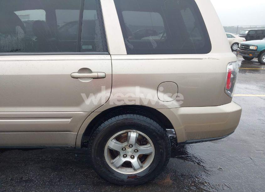 Photo 14 of 2007 Honda Pilot EX-L (VIN 5FNYF28707B031288)