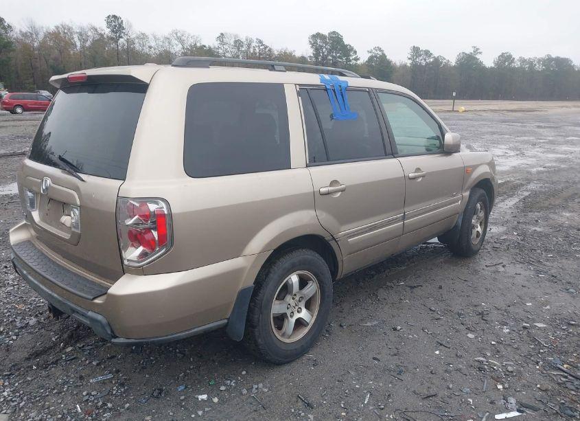 Photo 4 of 2006 Honda Pilot EX (VIN 5FNYF28736B025886)