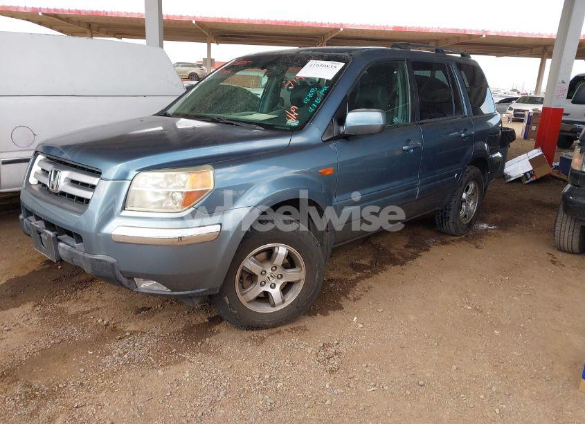 Photo 2 of 2006 Honda Pilot EX-L (VIN 5FNYF28736B027038)