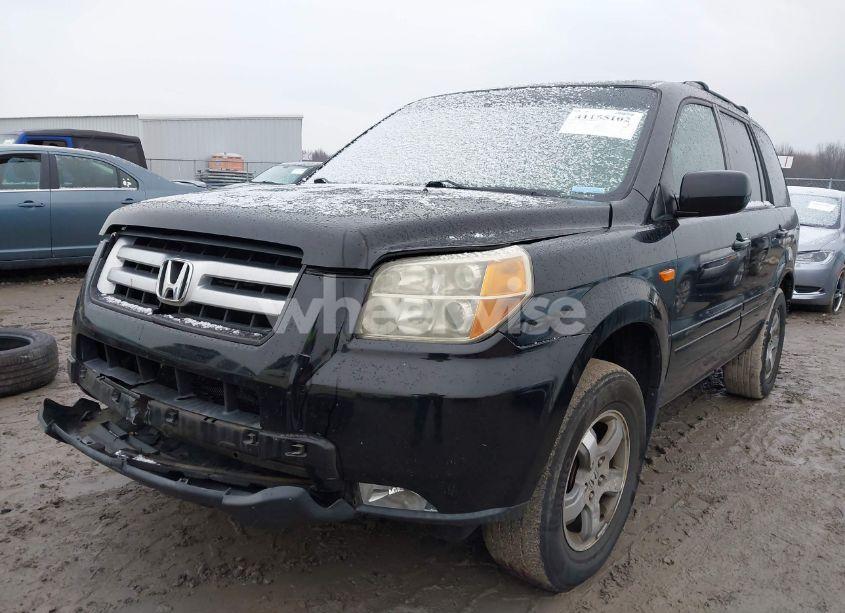 Photo 2 of 2007 Honda Pilot EX-L (VIN 5FNYF28767B040528)