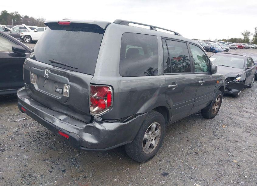 Photo 4 of 2007 Honda Pilot EX-L (VIN 5FNYF28777B002807)