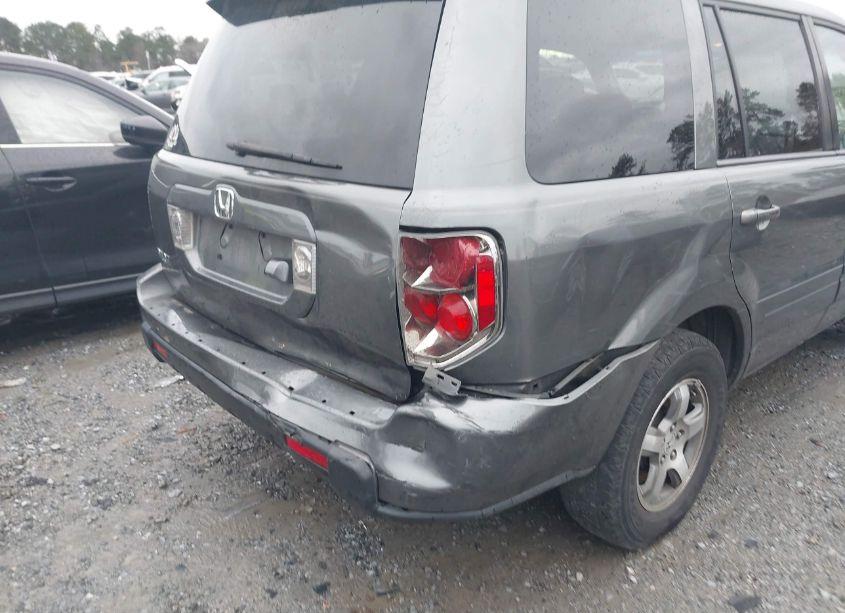 Photo 6 of 2007 Honda Pilot EX-L (VIN 5FNYF28777B002807)