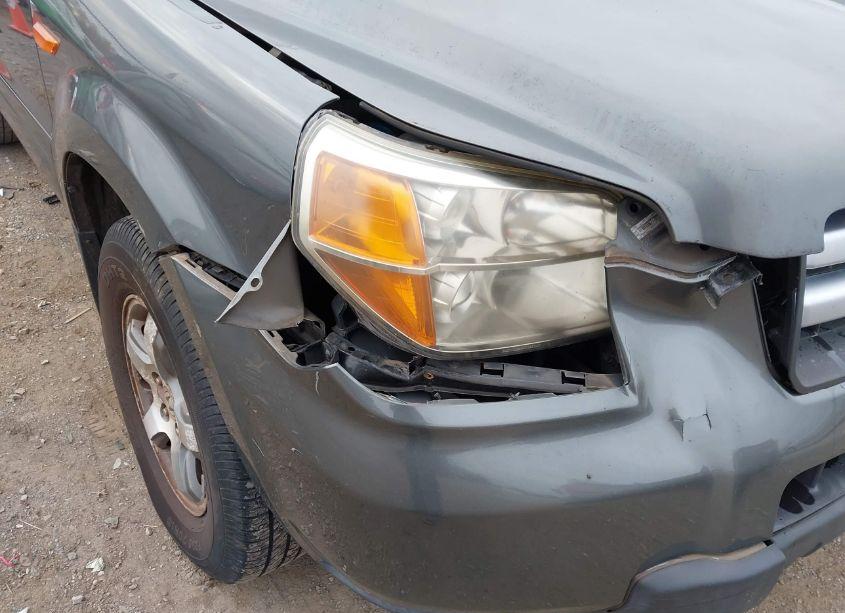 Photo 6 of 2007 Honda Pilot EX-L (VIN 5FNYF28777B013323)