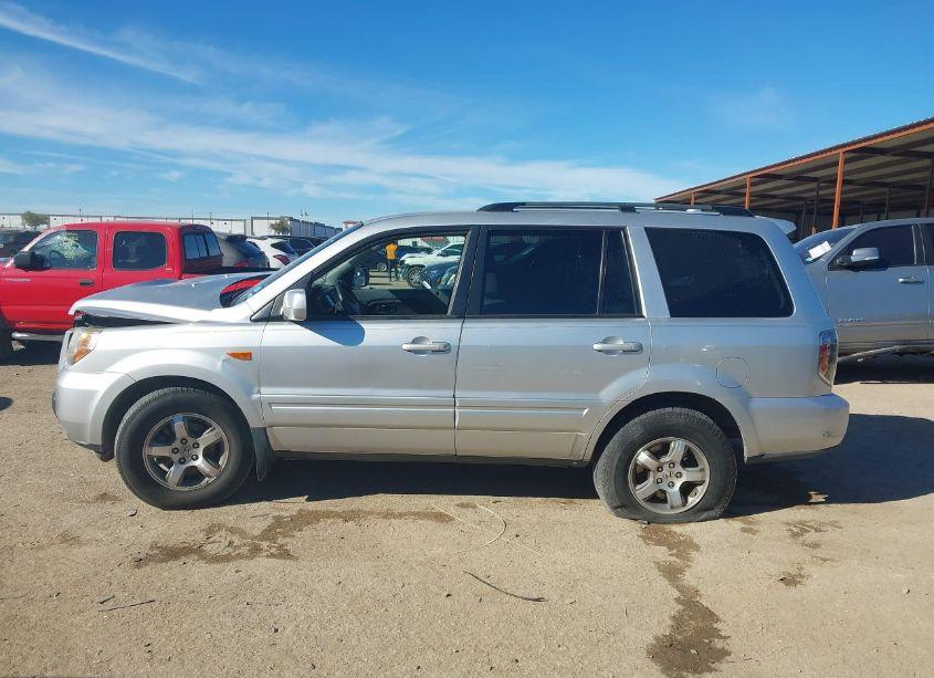 Photo 10 of 2007 Honda Pilot EX-L (VIN 5FNYF28787B011726)
