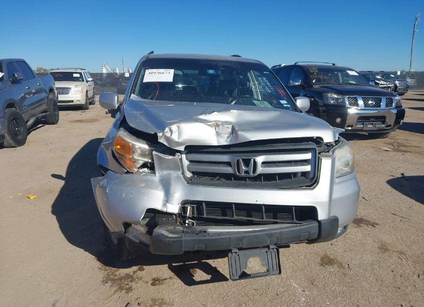 Photo 2 of 2007 Honda Pilot EX-L (VIN 5FNYF28787B011726)