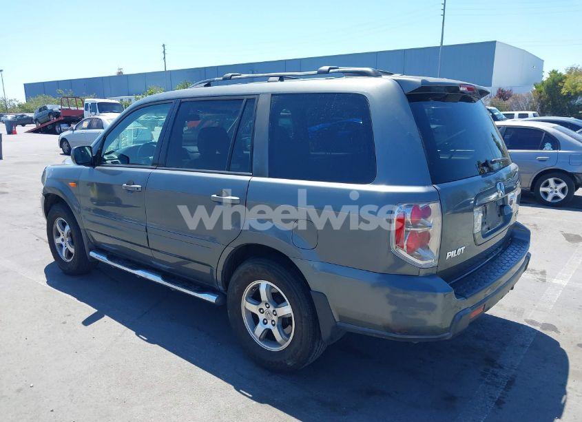Photo 3 of 2007 Honda Pilot EX-L (VIN 5FNYF28787B032561)