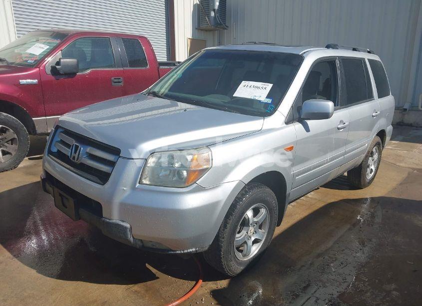 Photo 6 of 2007 Honda Pilot EX-L (VIN 5FNYF28787B043110)