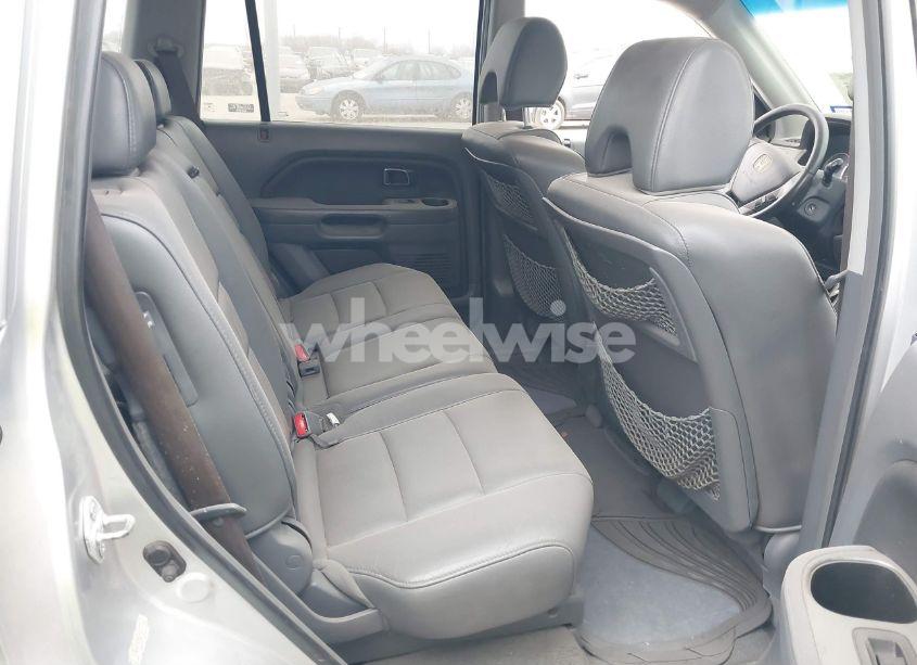 Photo 8 of 2007 Honda Pilot EX-L (VIN 5FNYF28787B043110)