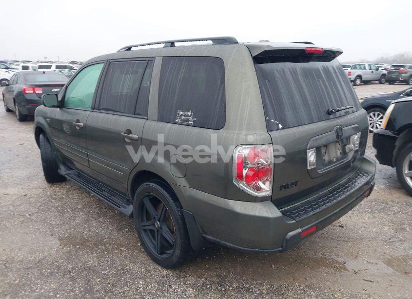 Photo 3 of 2006 Honda Pilot EX-L (VIN 5FNYF287X6B043365)