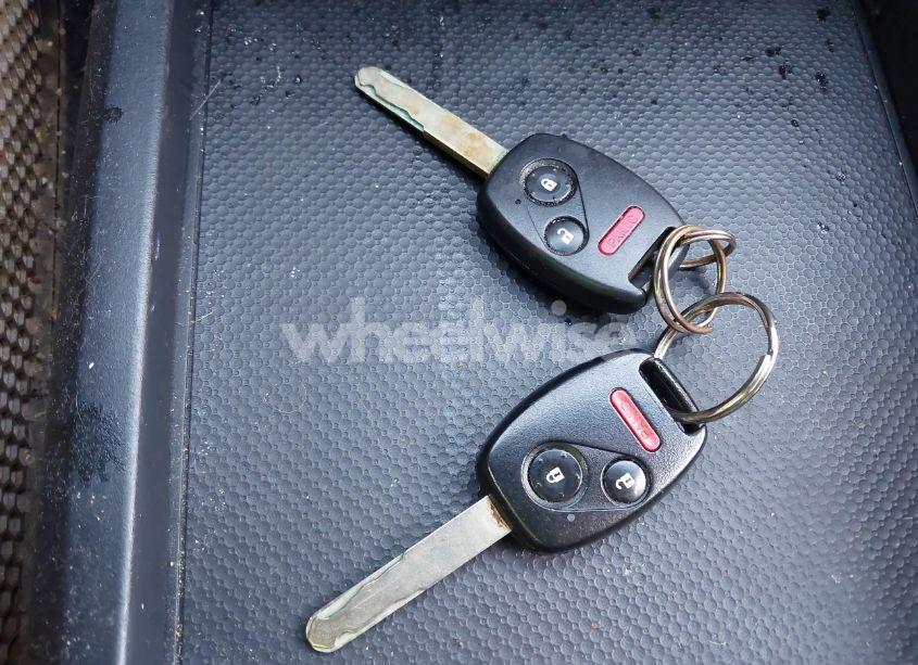 Photo 11 of 2007 Honda Pilot EX-L (VIN 5FNYF287X7B000940)