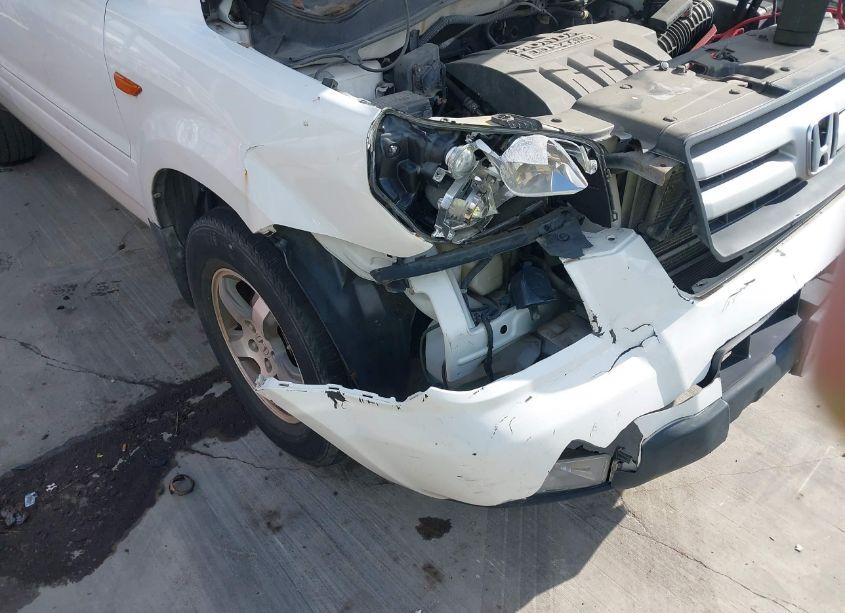 Photo 6 of 2007 Honda Pilot EX-L (VIN 5FNYF287X7B045375)