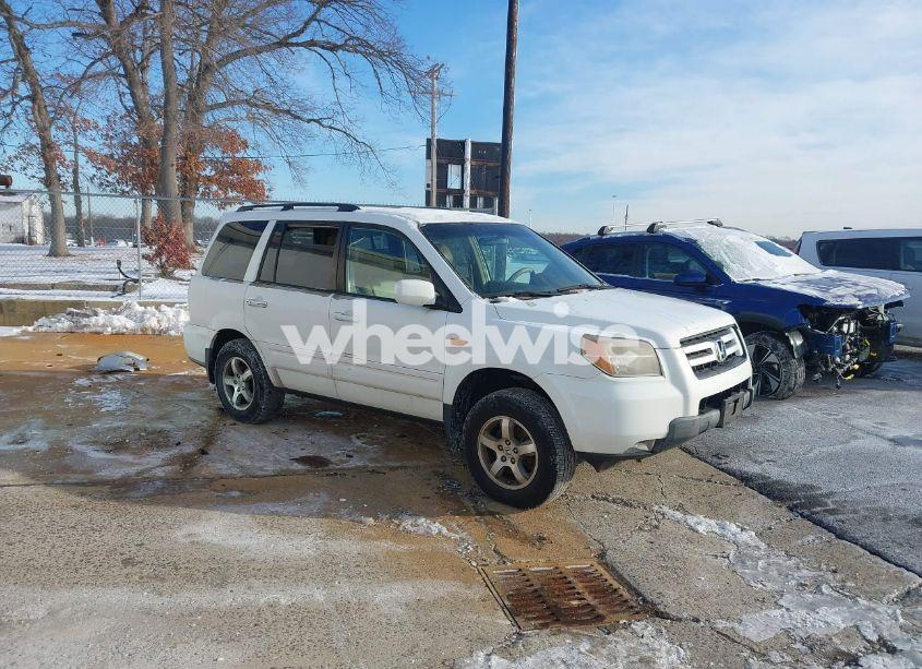 2008 Honda Pilot EX-L (VIN 5FNYF287X8B027430) main photo