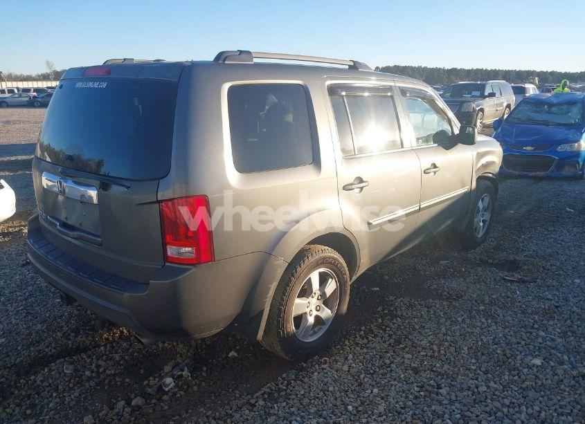Photo 4 of 2009 Honda Pilot EX (VIN 5FNYF38409B000587)