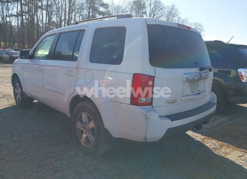Photo 3 of 2009 Honda Pilot EX (VIN 5FNYF38409B011363)