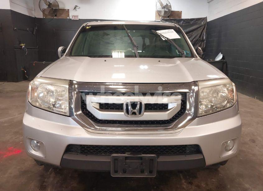 Photo 11 of 2009 Honda Pilot EX (VIN 5FNYF38439B024057)